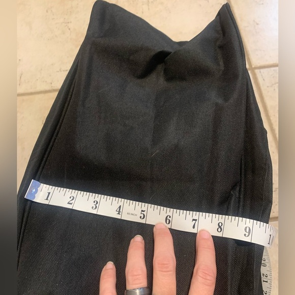 GoodLife Fitness "Get Fit 4 Less" Black Duffel Gym Bag - Picture 11 of 11